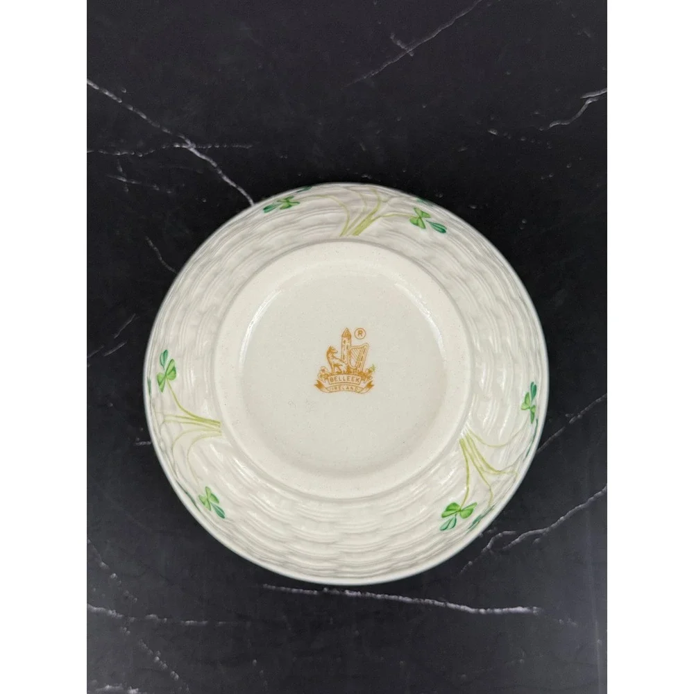 VTG Footed Belleek Pottery Shamrock Bowl 5 1/4